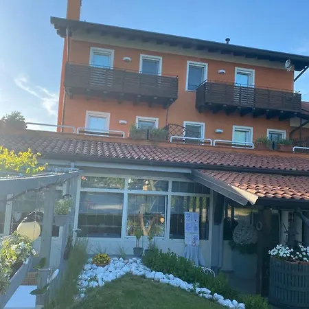 Apartamento Girardi